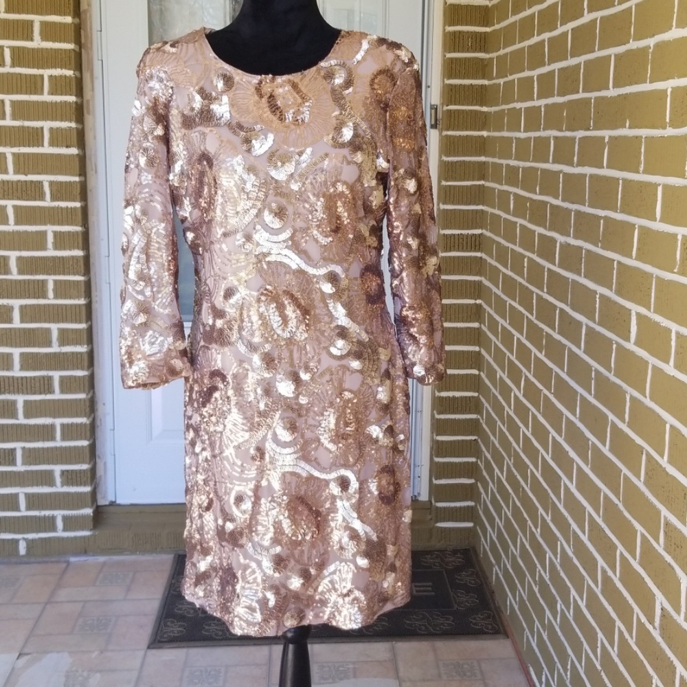 Epique Moi Dress